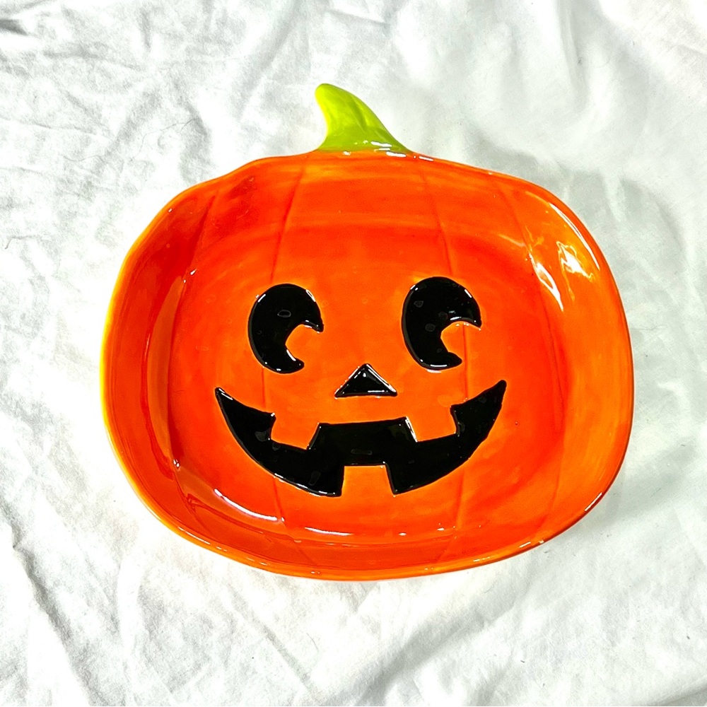 NWT Halloween pumpkin candy dish